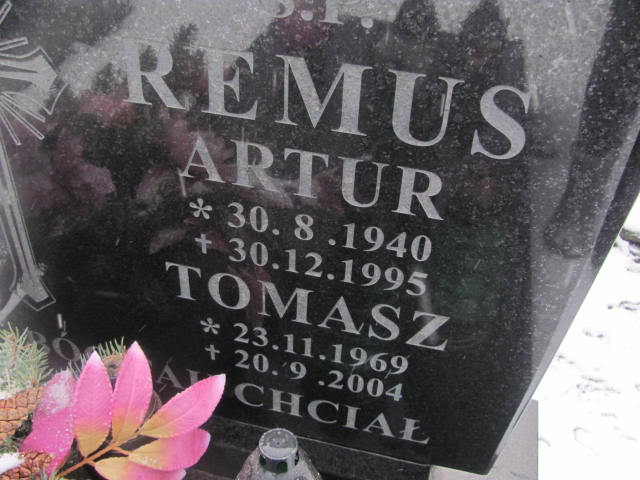 Tomasz Remus 1969 Bydgoszcz  NMP z Góry Karmel - Grobonet - Wyszukiwarka osób pochowanych