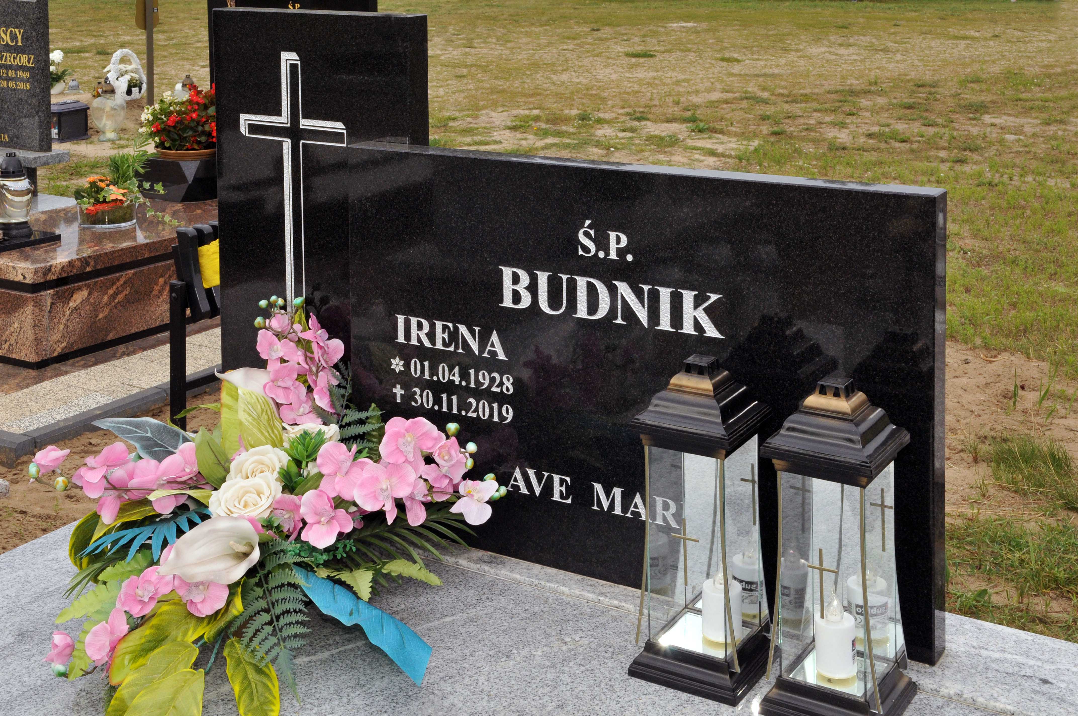 Irena Budnik 1928 Bydgoszcz  NMP z Góry Karmel - Grobonet - Wyszukiwarka osób pochowanych